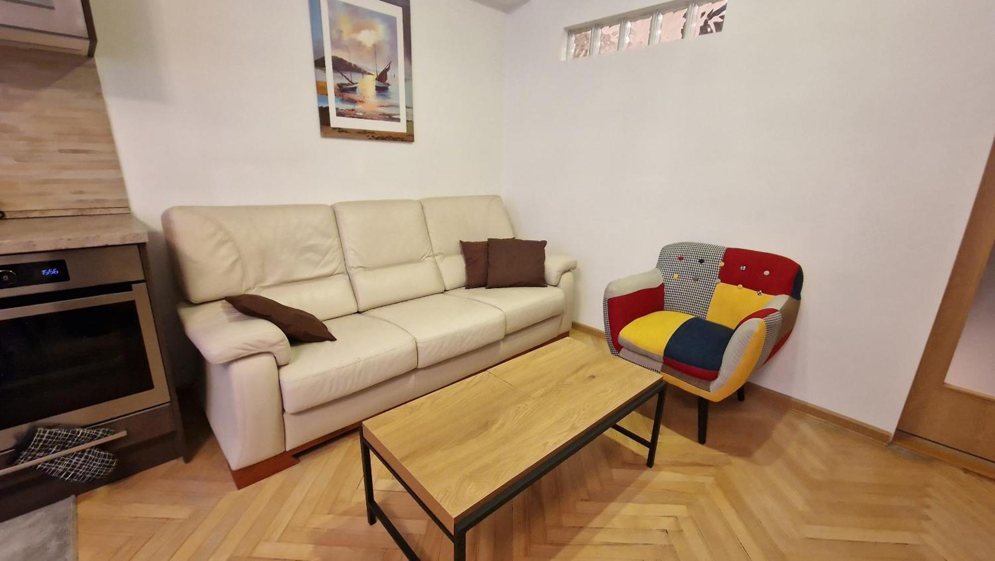 3 Room City Center Apartment By Bratislavatrip Dış mekan fotoğraf