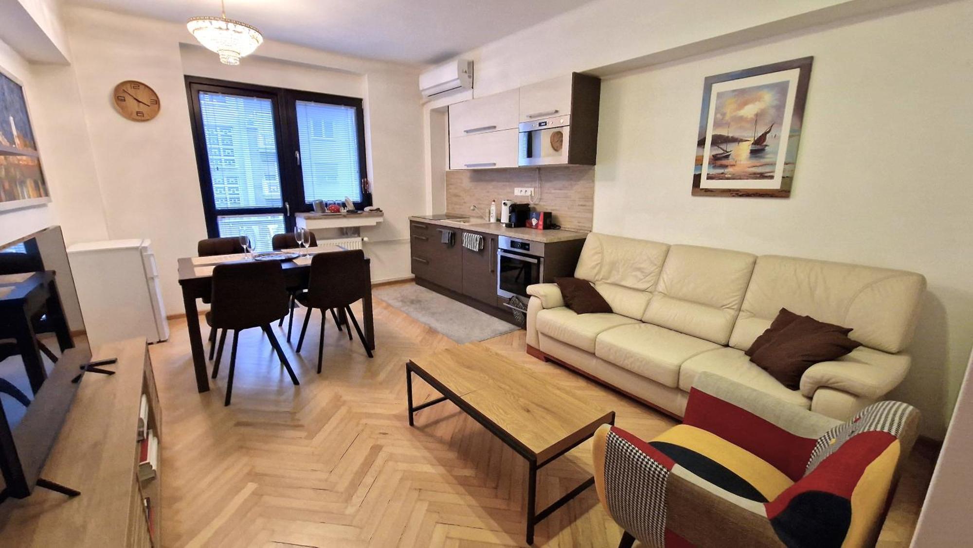 3 Room City Center Apartment By Bratislavatrip Dış mekan fotoğraf