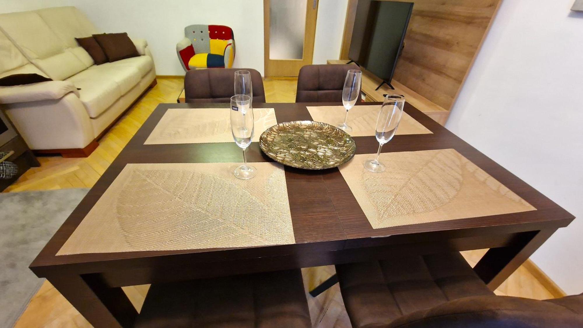 3 Room City Center Apartment By Bratislavatrip Dış mekan fotoğraf